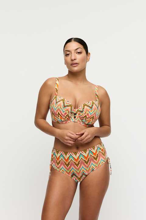 Salesbook image with head | Primadonna