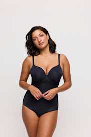 Salesbook image with head | Primadonna