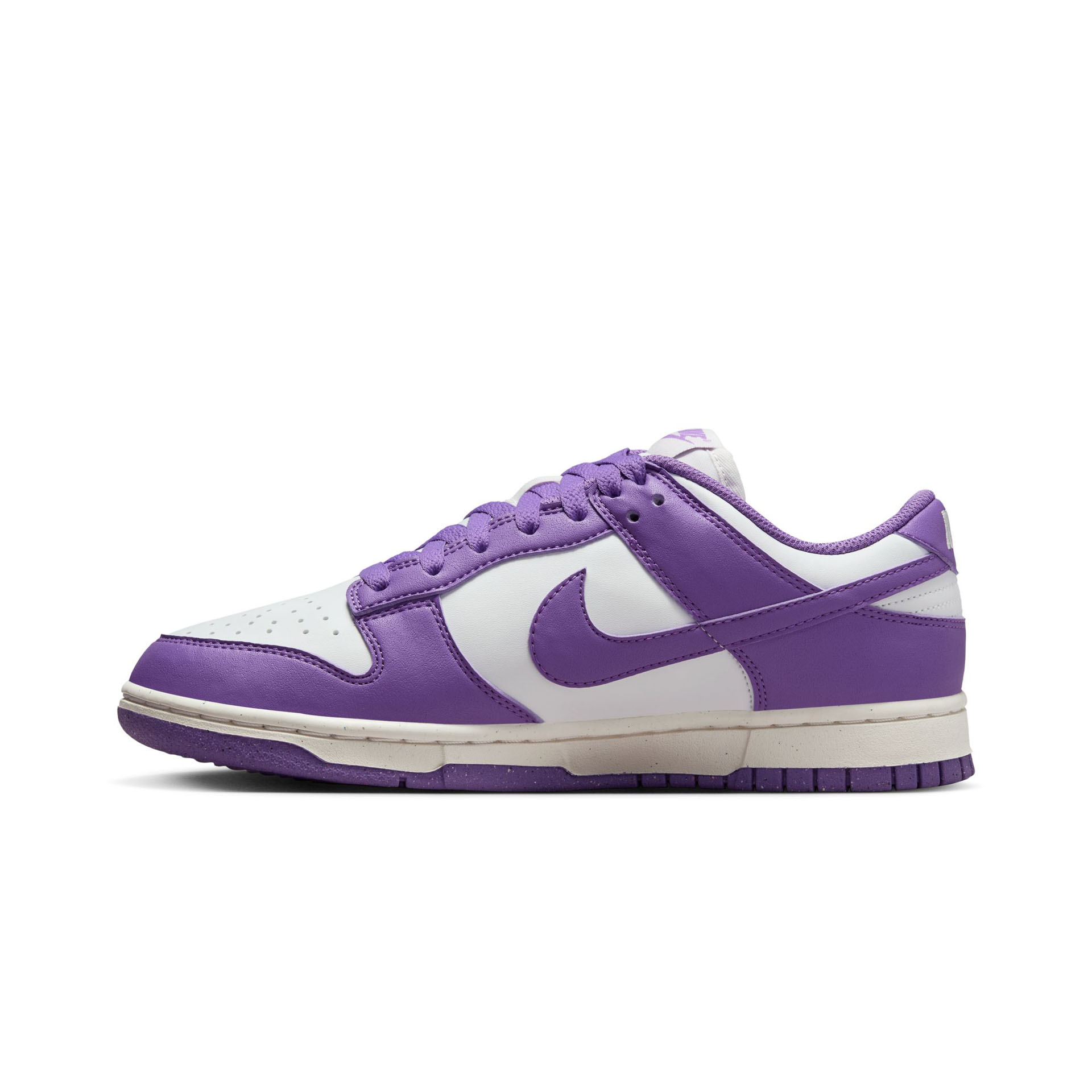 WMNS Dunk Low 