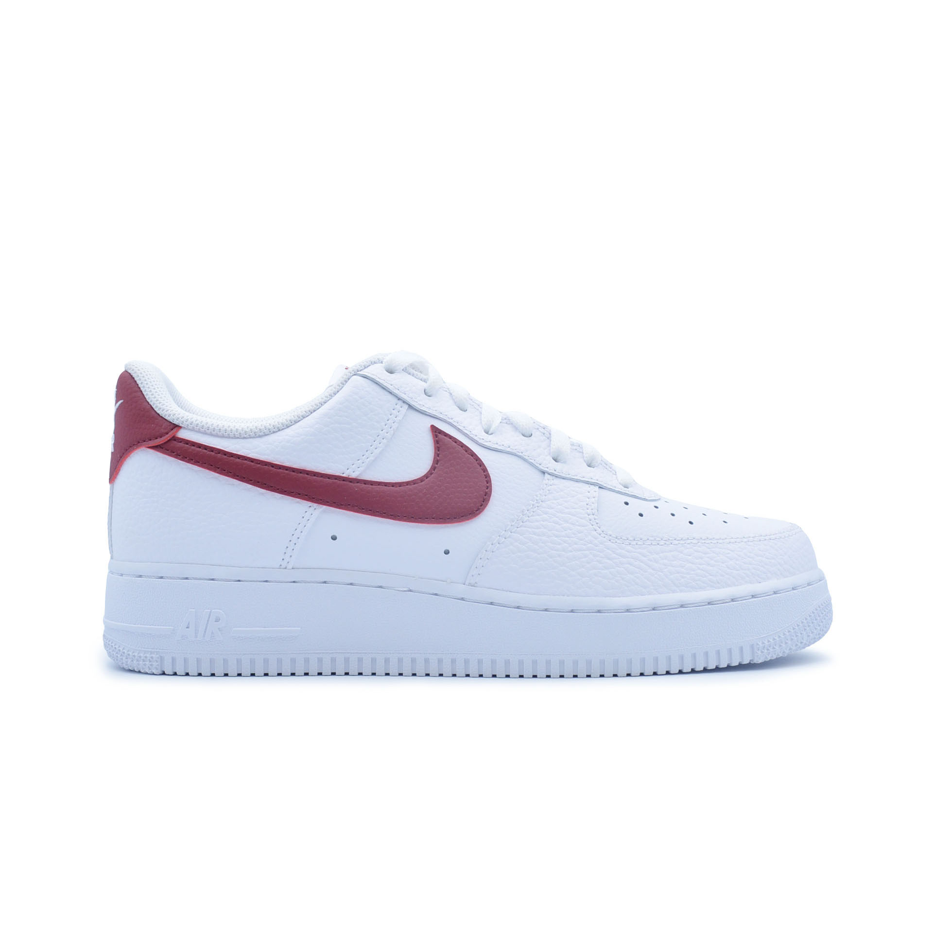 Nike air force hotsell 1 07 team red