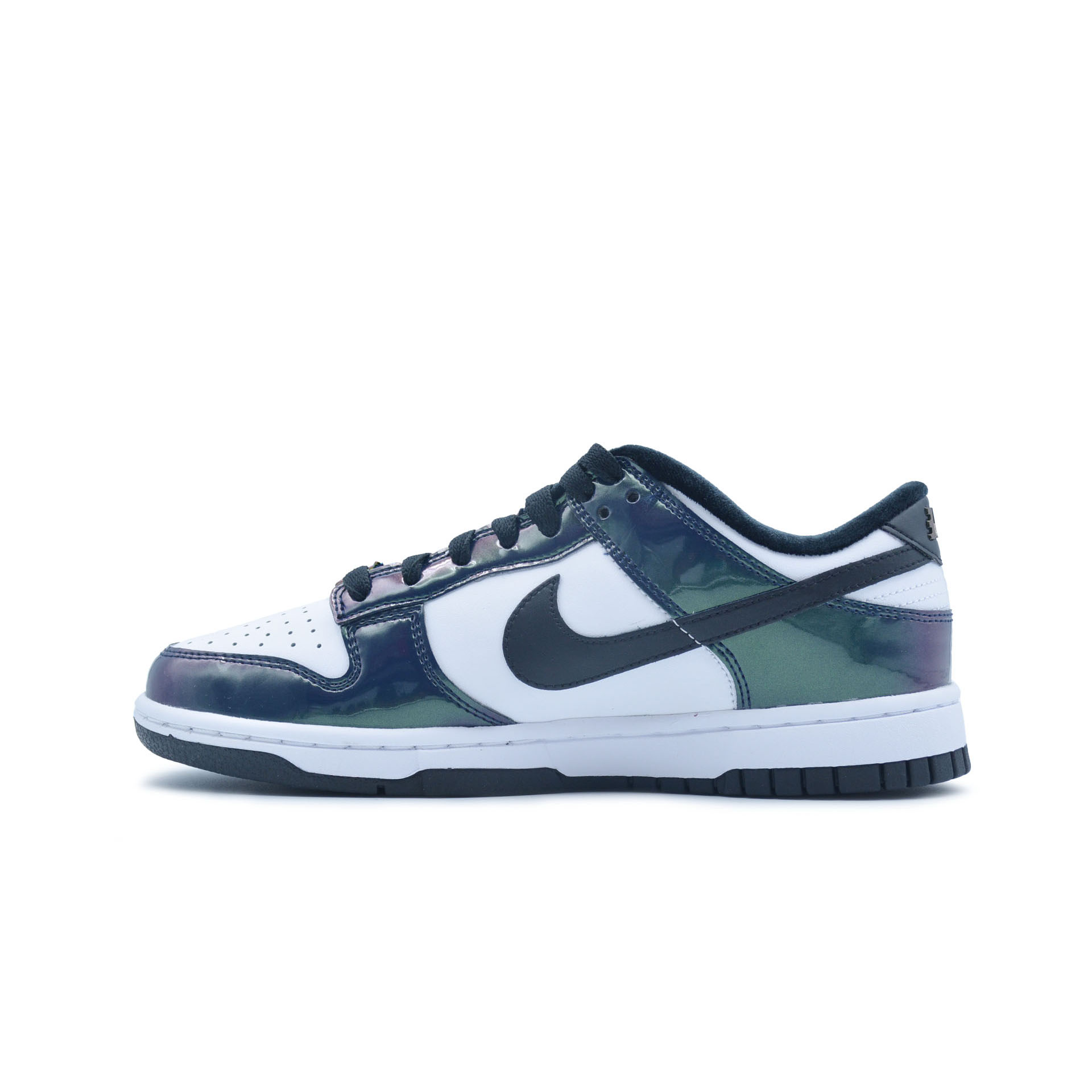 WMNS Dunk Low 