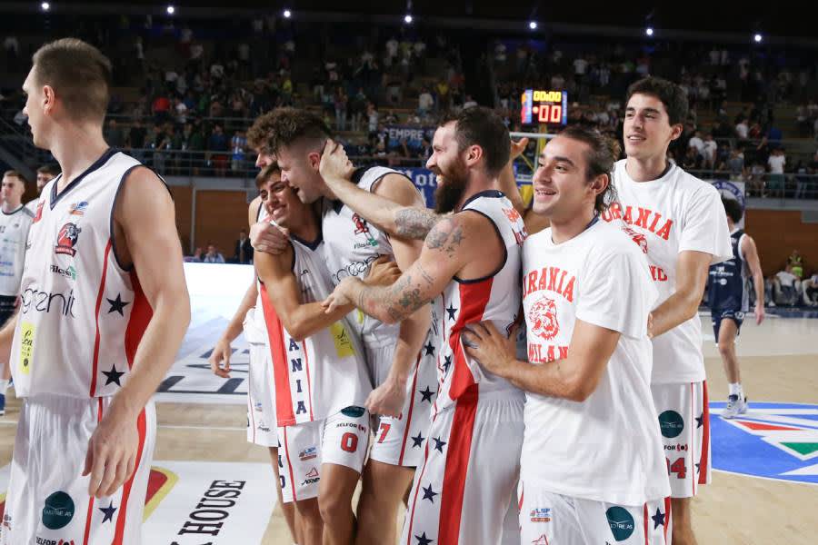 Airdom and Wegreenit Urania Basket Milano Airdom