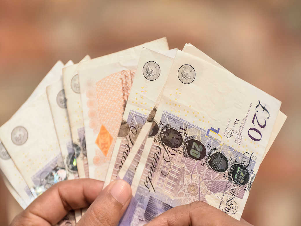 blog > images > get-paid-more-quickly-this-summer > cash@2x.jpg