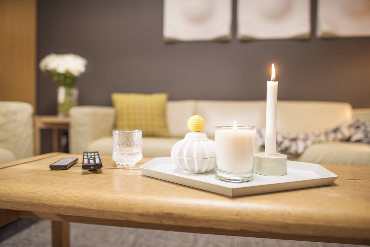 Stofuborð með kertaljós