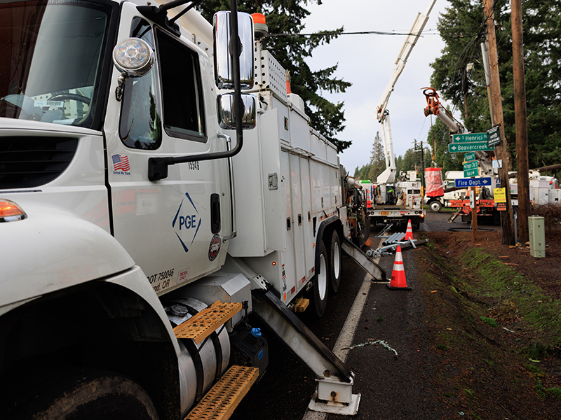 PGE line crews work to restore power near Oregon City, Ore., following an overnight wind event on Dec. 17, 2025 that left thousands of customers without power.