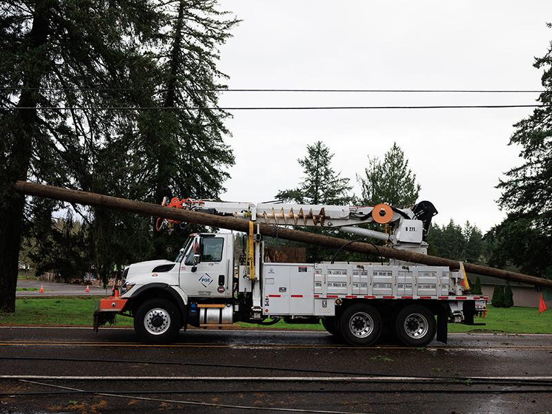 PGE line crews work to restore power near Oregon City, Ore., following an overnight wind event on Dec. 17, 2025 that left thousands of customers without power.
