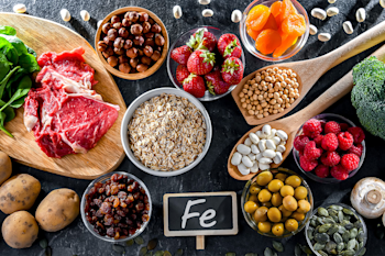 Alimentos variados ricos en hierro