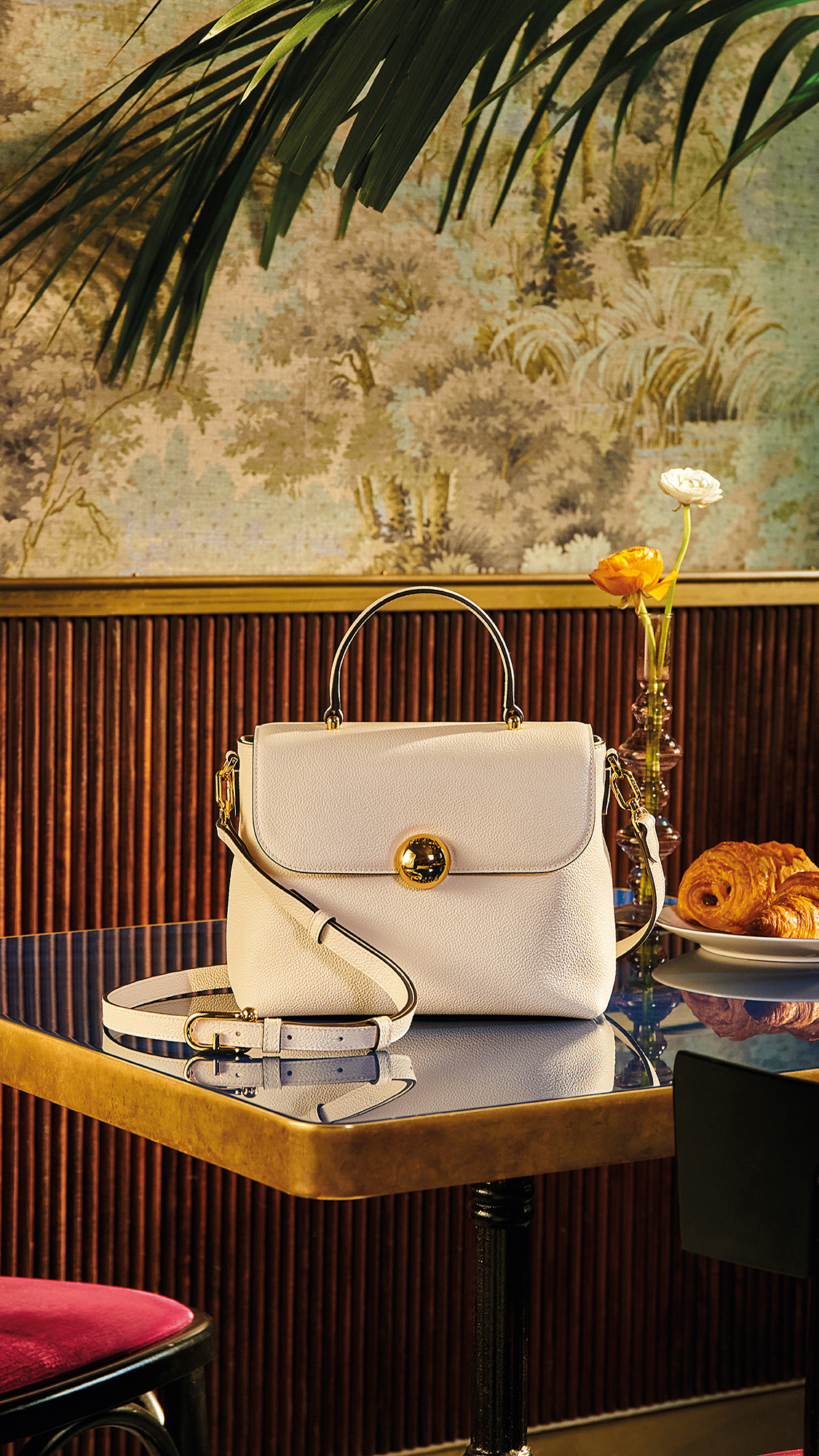 FURLA A STRING OF PEARLS フルラ イタリア FURLA (フルラ)から