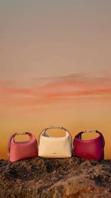 Furla | Online Store and Official Site - Bags, Wallets and Accessories