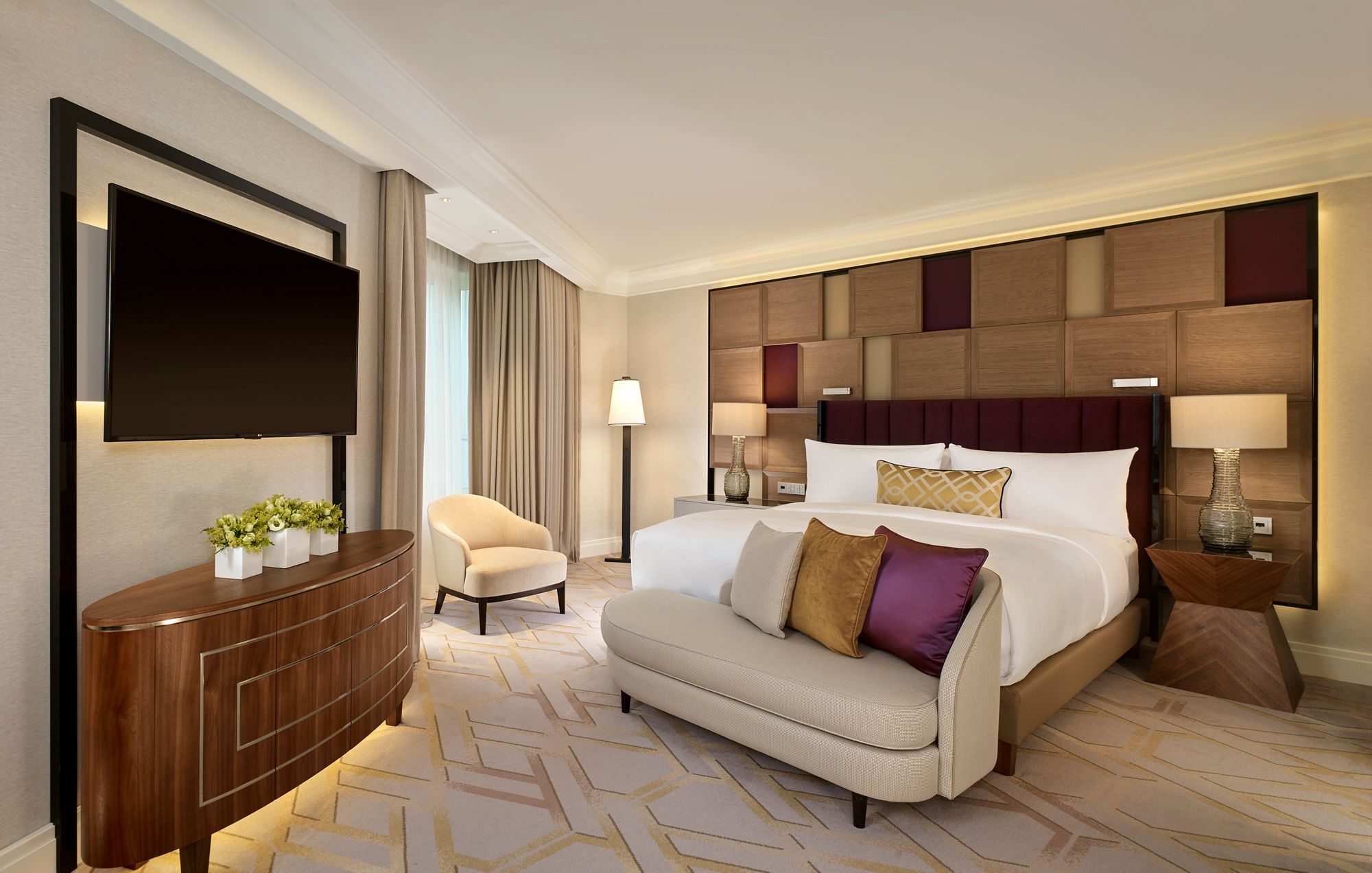 Ritz-Carlton Hotels & Resort