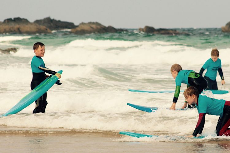 kids surf