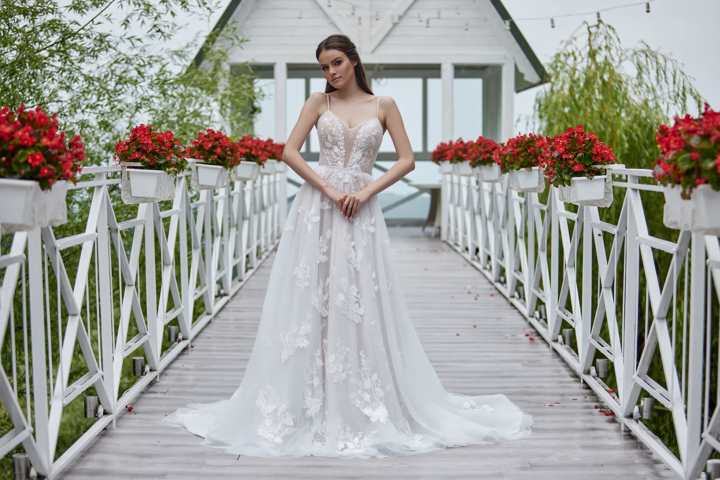 Gellena wedding dress collection thumbnail