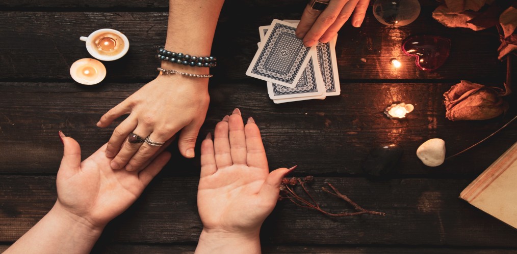 What to Expect From Your Psychic Reading on Love & Dating