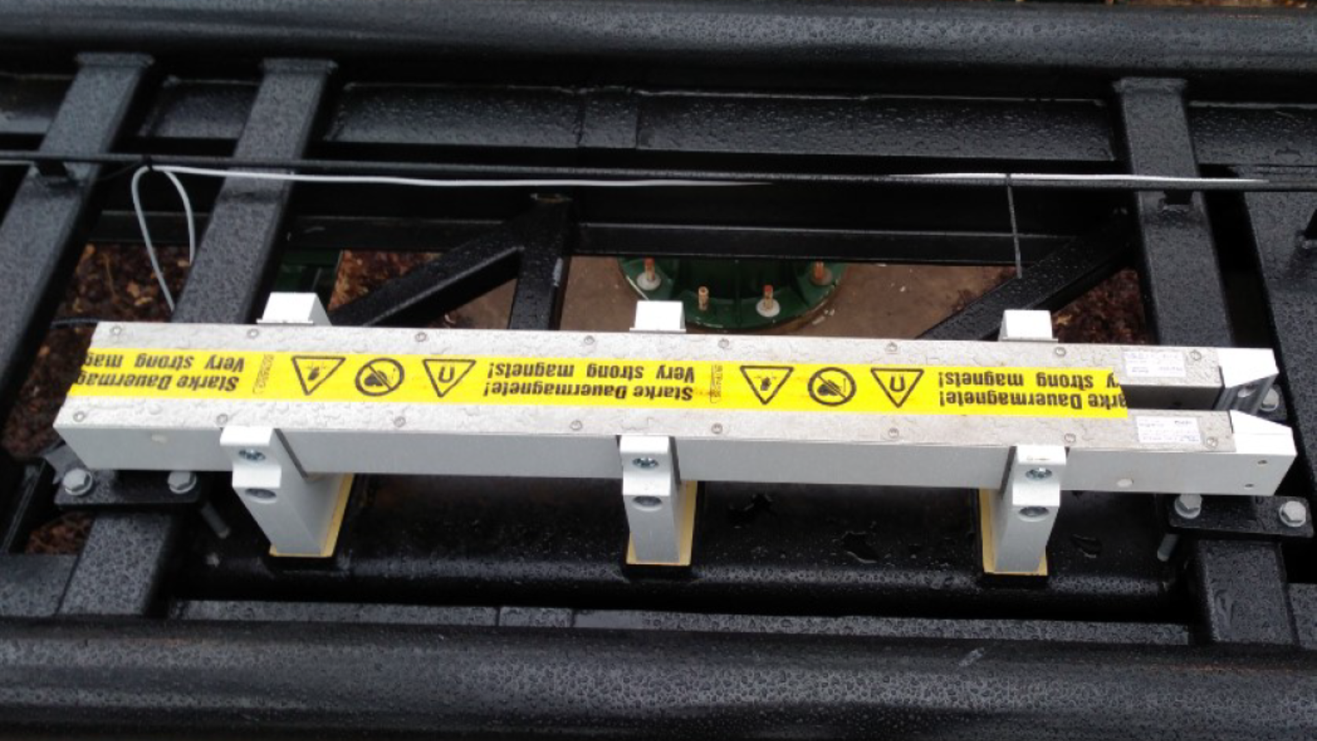 Magnetic brakes to provide a smoother ride experience.