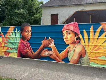 Une fresque collective au cœur de la transformation du quartier Village à Villiers-le-Bel