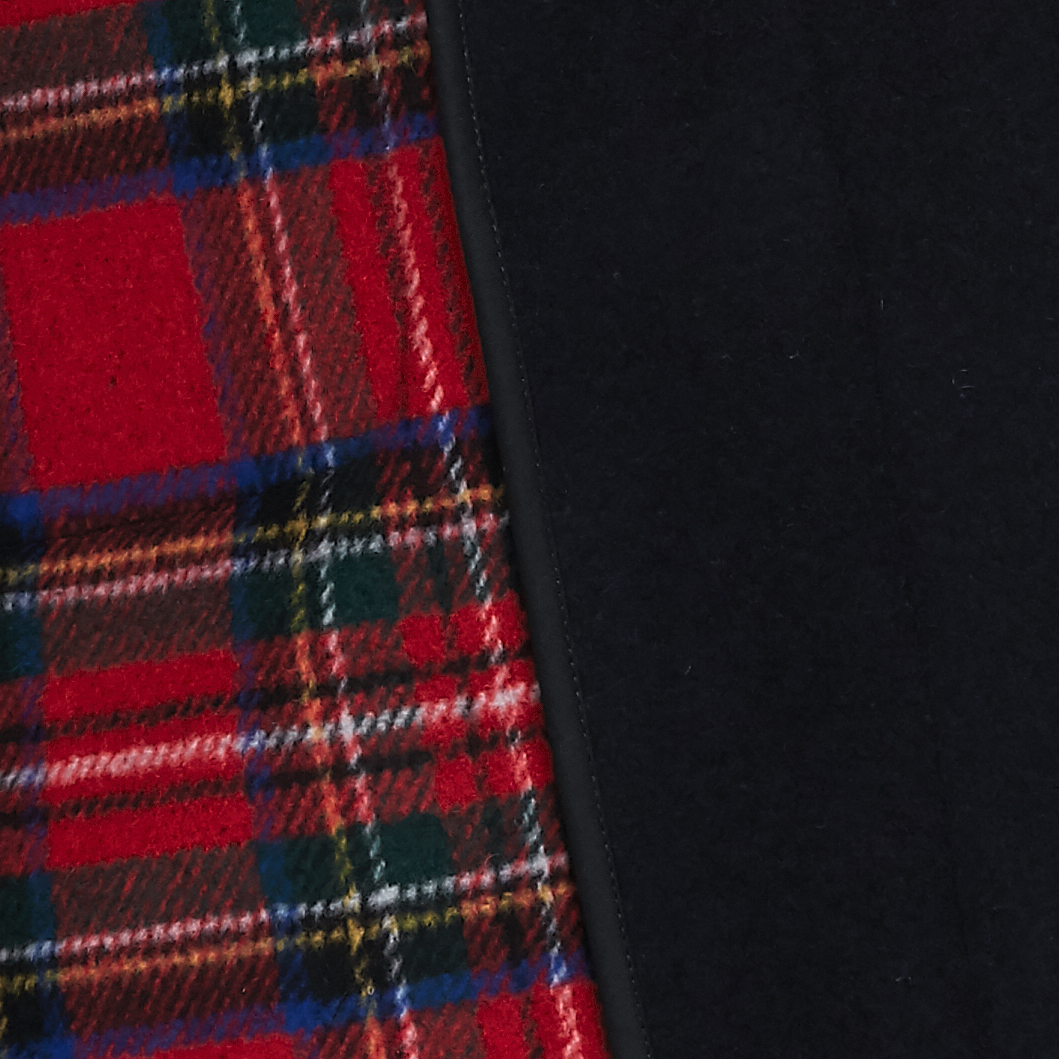 Erica Navy RS swatch