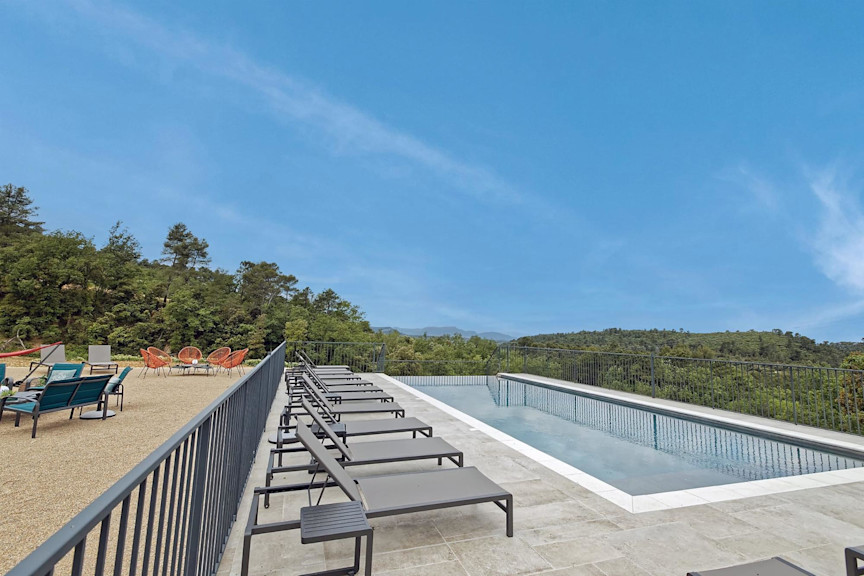 Find your yoga retreat place in France with Pure France