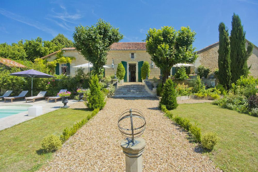 Where to stay in the Dordogne: Manoir de Fouilloux