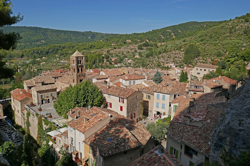 Moustiers