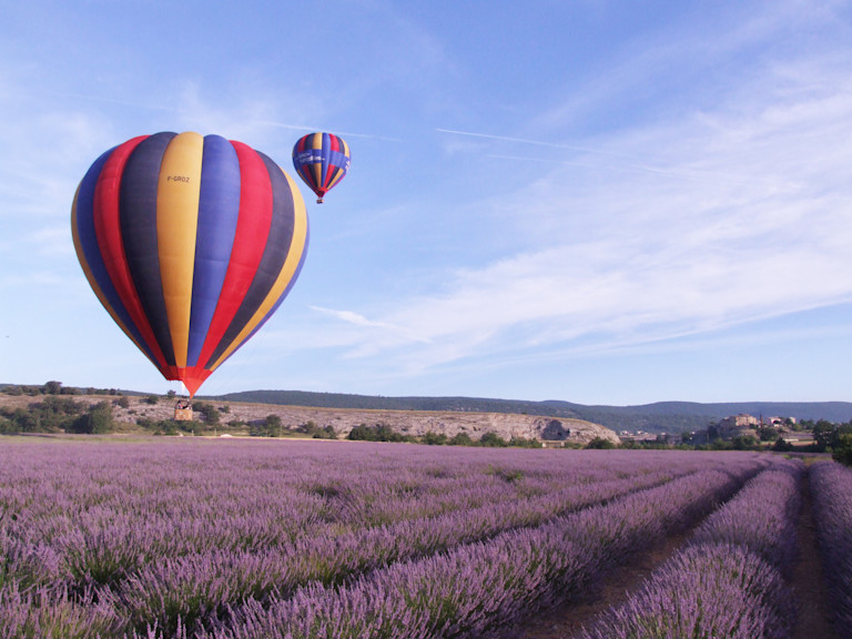 © https://www.franceballoons.com