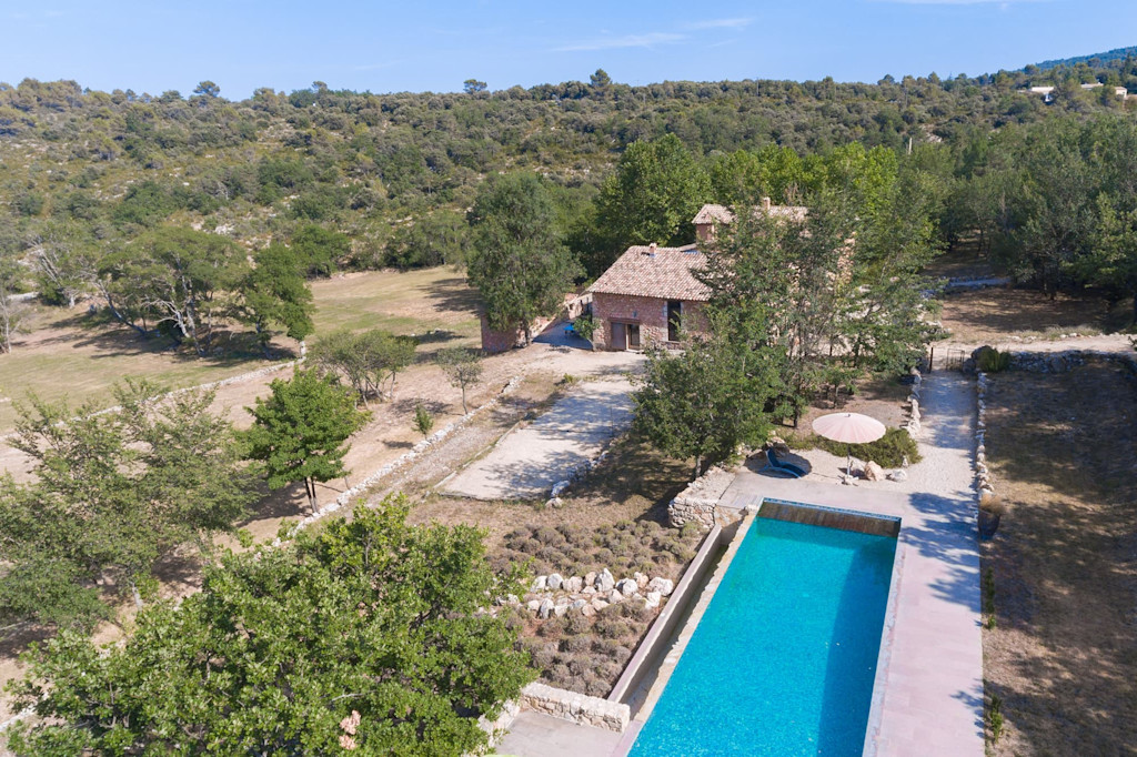 Holiday home with private pool, Bastide Fontigon