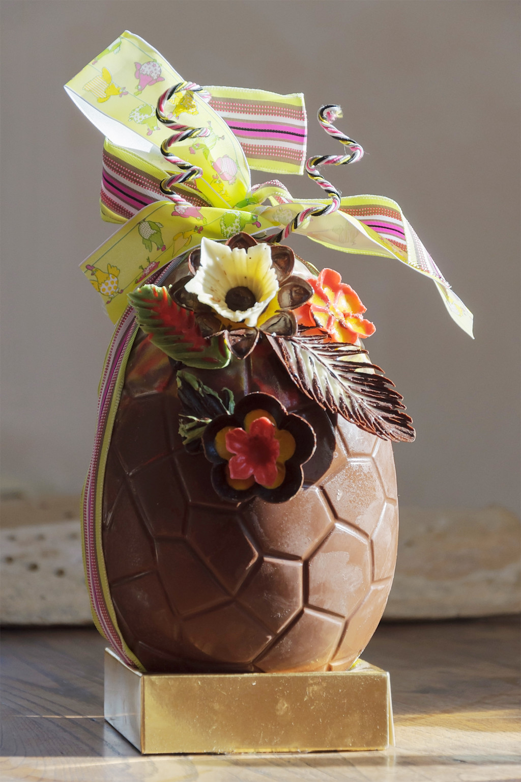 Chocolate easter egg