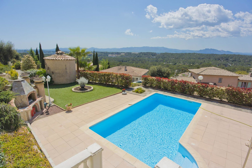 Private pool in Fréjus, France