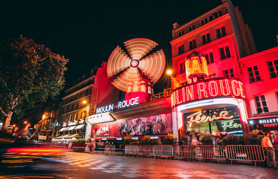 Le Moulin Rouge, Paris