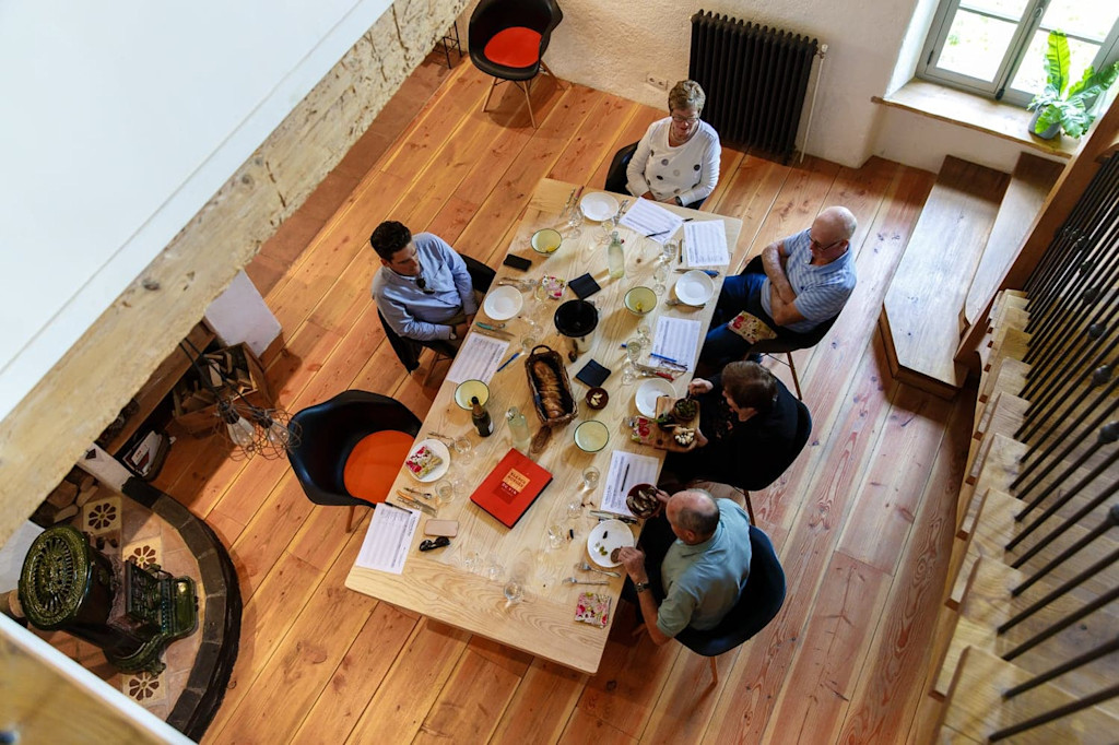 Tutored wine and tapas-tasting in the South of France