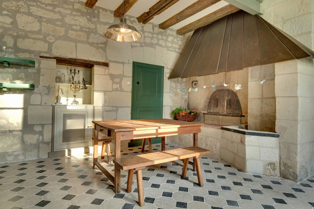 Kitchen in château