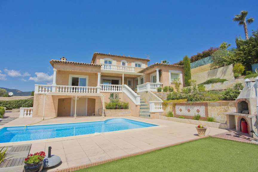 Holiday villa in Fréjus, France