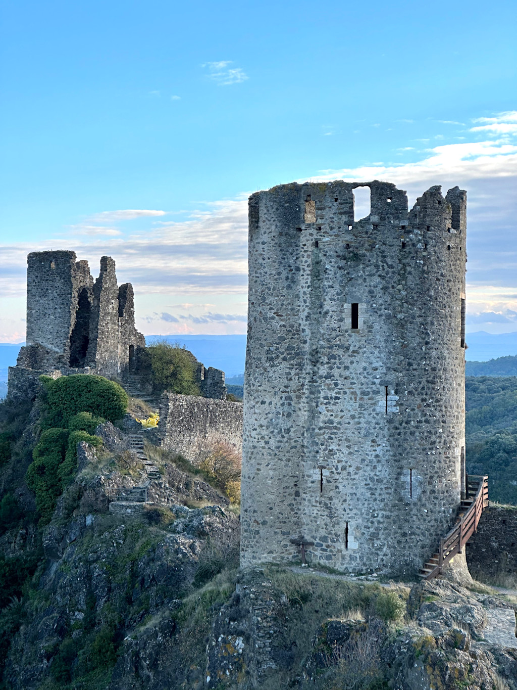 Les châteaux de Lastours 