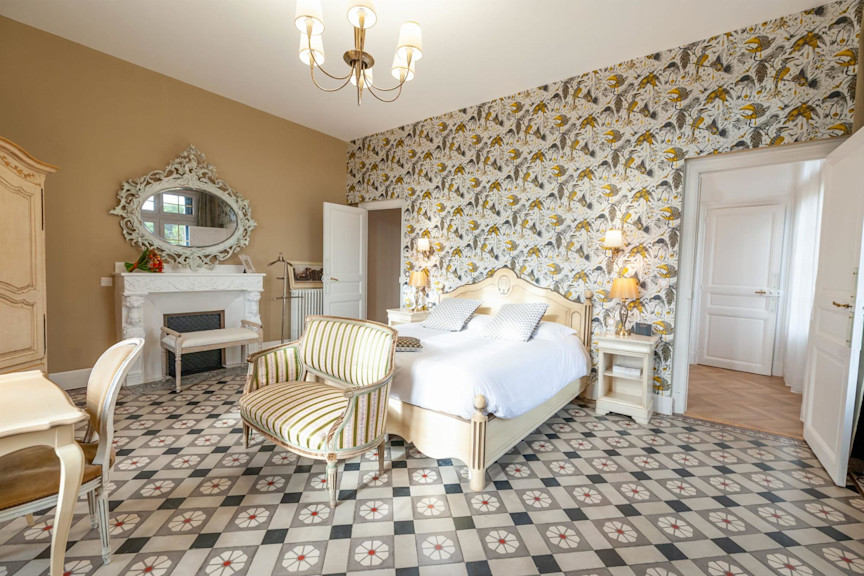 Luxury holiday home South of France