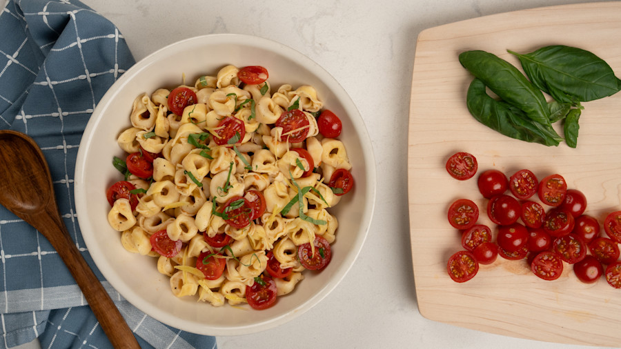 Barilla® Tortellini Pasta Salad with Tomato, Basil & Lemon Recipe Step 3