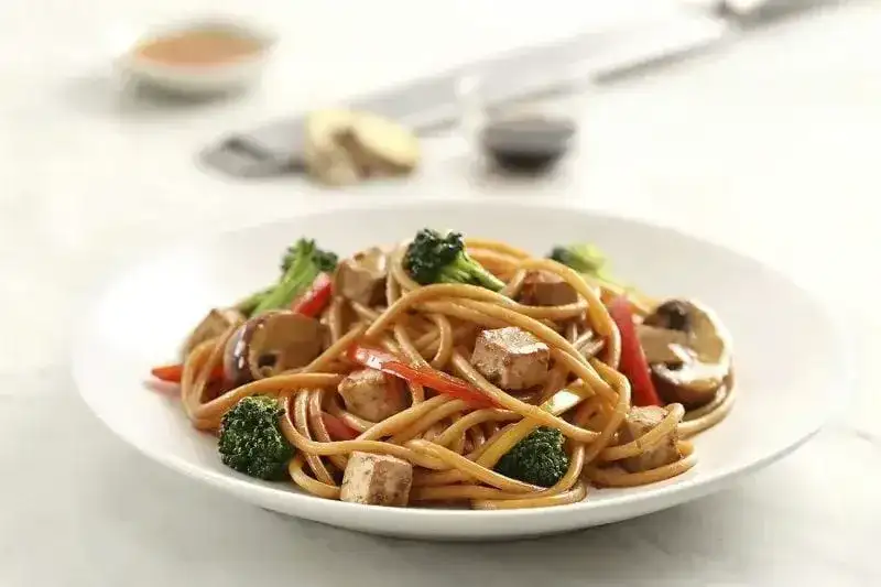 Thick Rectangular Spaghetti Thick Spaghetti al Cartoccio Asian-Style Recipe | Barilla
