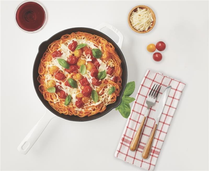 Pâtes spaghetti Barilla à la sauce aux poivrons rouges et à la mozzarella Saputo