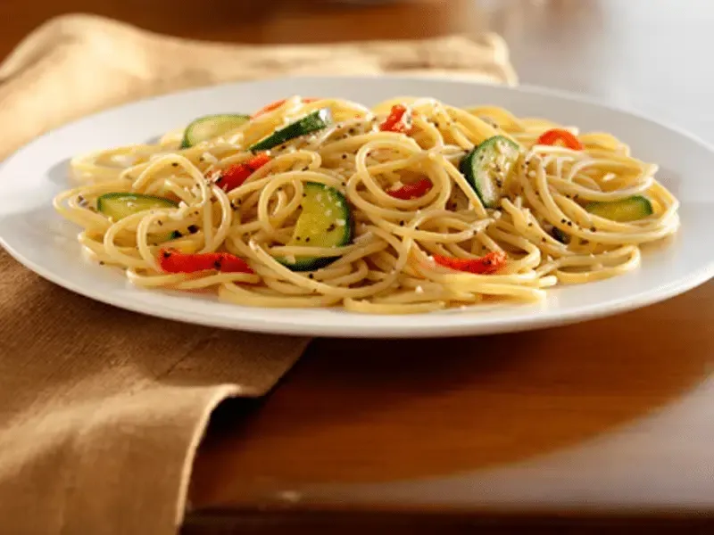 Protein+® Spaghetti with Zucchini & Roasted Red Bell Peppers | Barilla