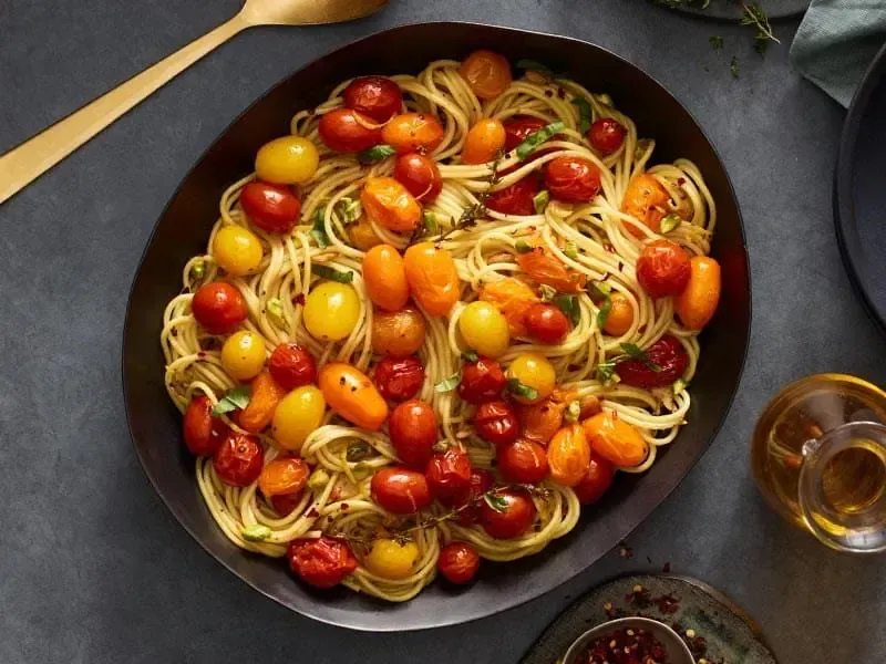 Spaghetti with Slow Cooked Grape Tomatoes and Burrata | Barilla
