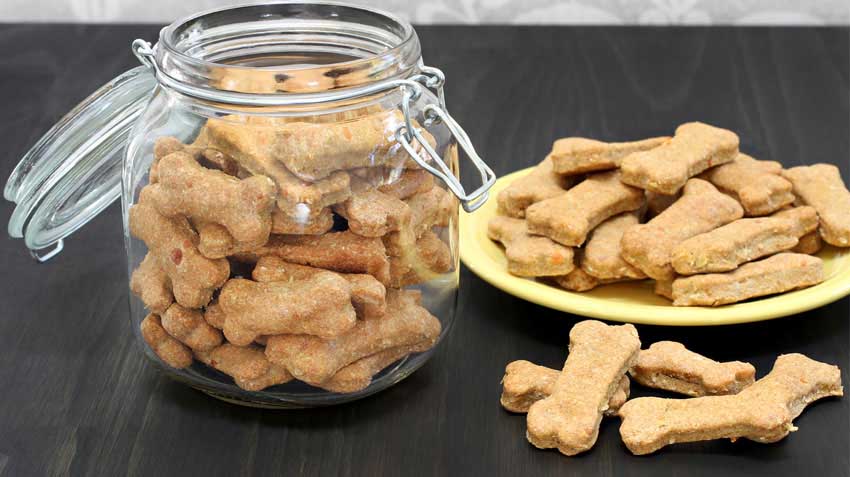 Peanut Butter Banana Dog Cookies