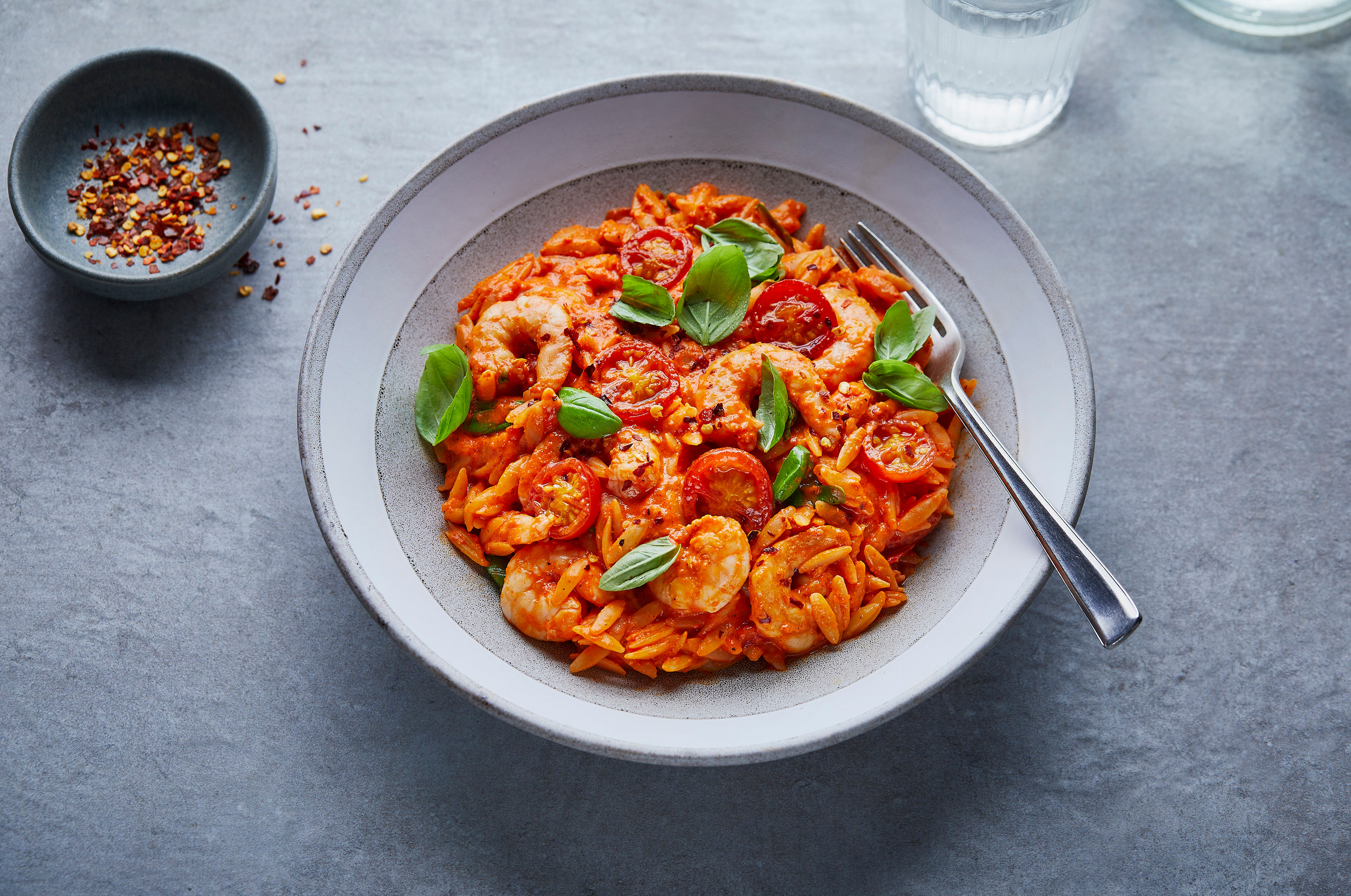 Orzo with Prawns and Cherry Tomatoes