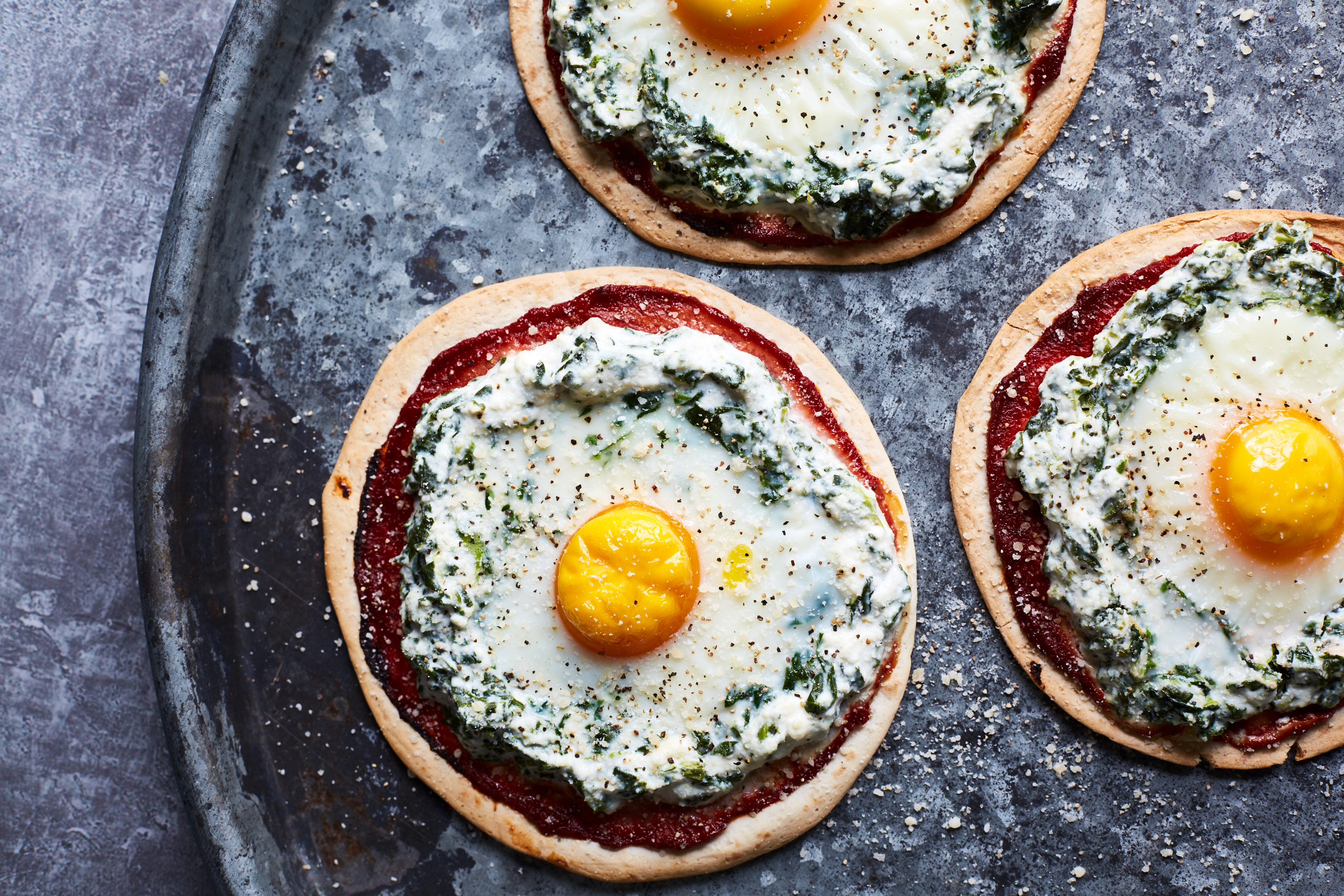 Mini Spinach and Ricotta Pizzas