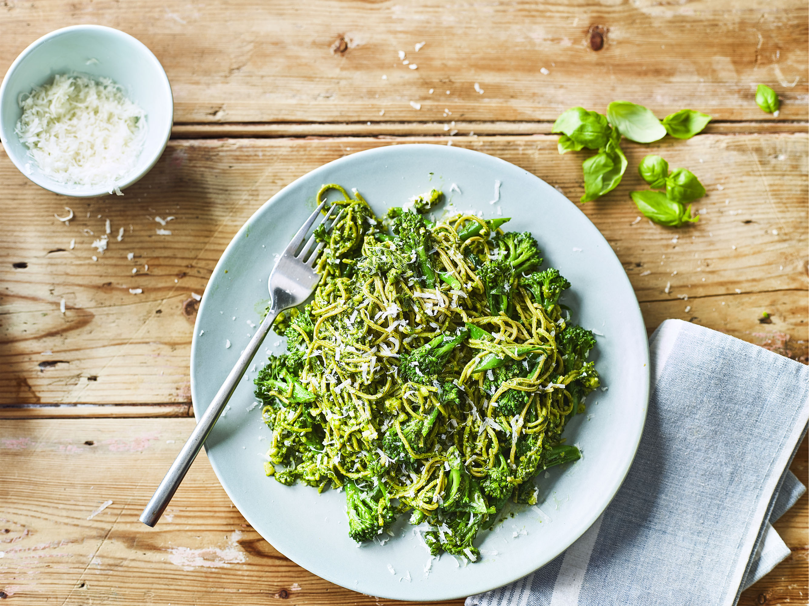 Spaghetti with Almond Pesto and Broccoli