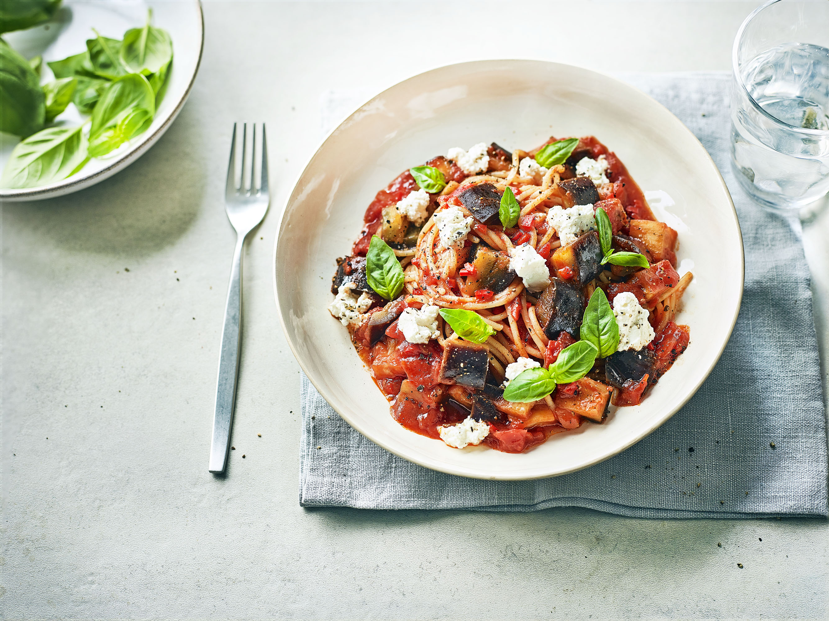 Spicy Aubergine Spaghetti