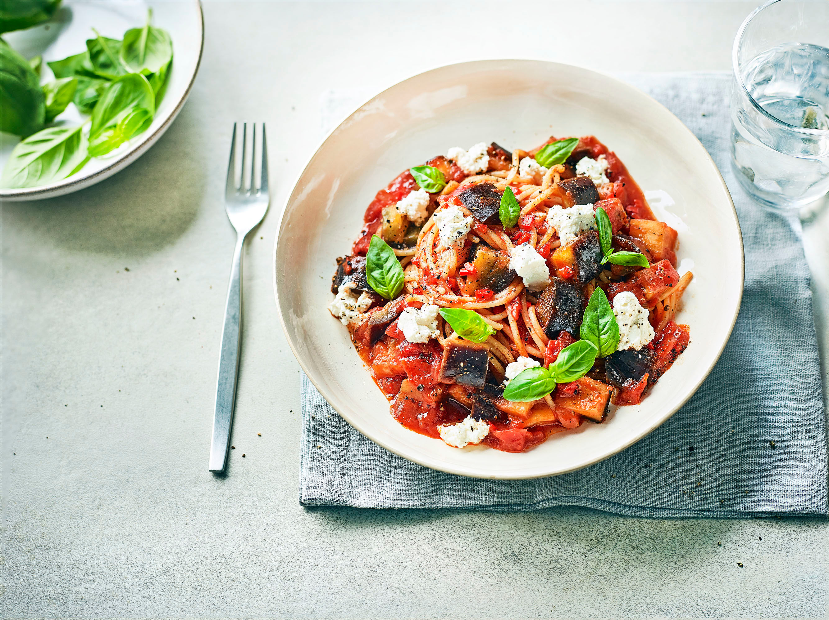 Spicy Aubergine Spaghetti