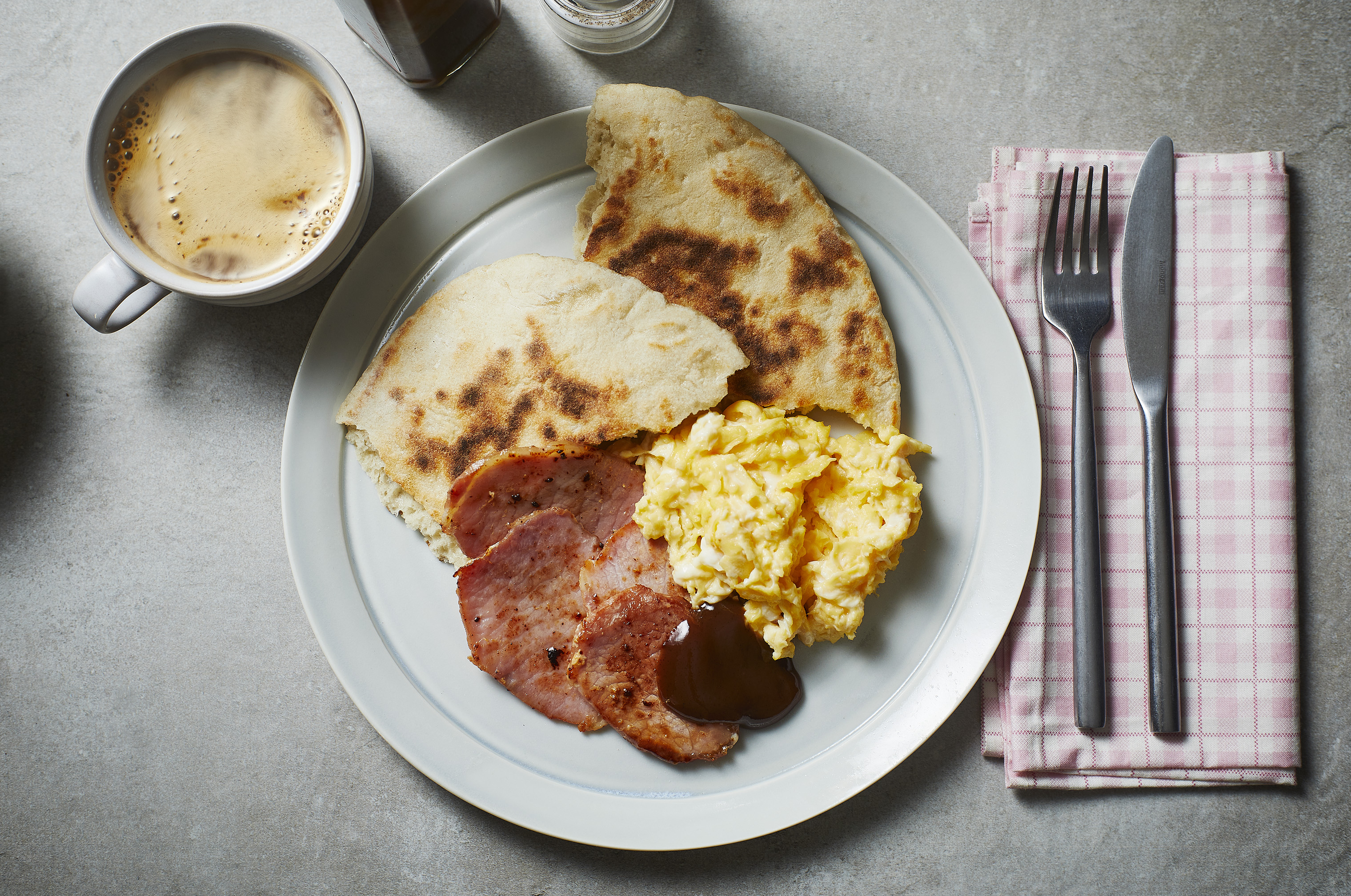 Budget Breakfast Flatbread 🥘