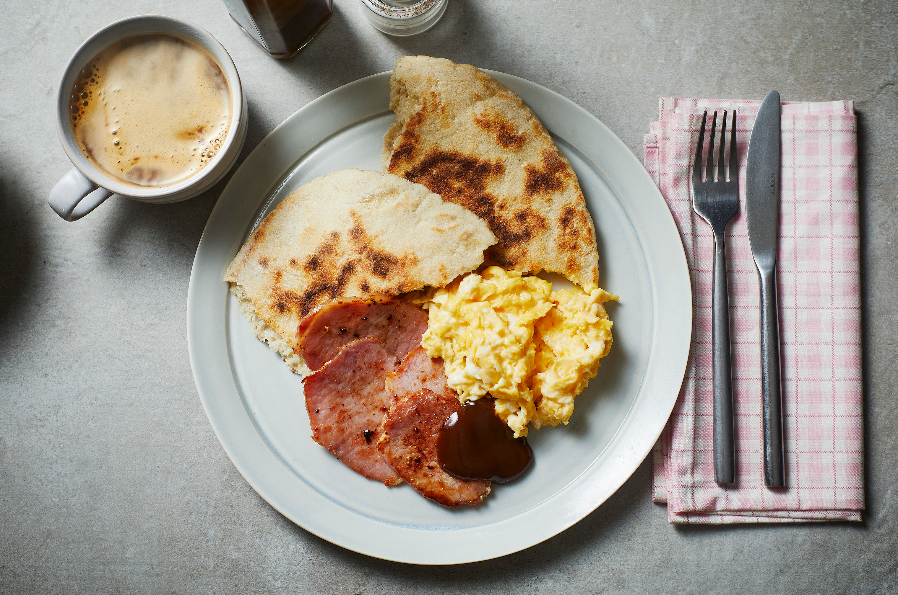 Budget Breakfast Flatbread 🥘