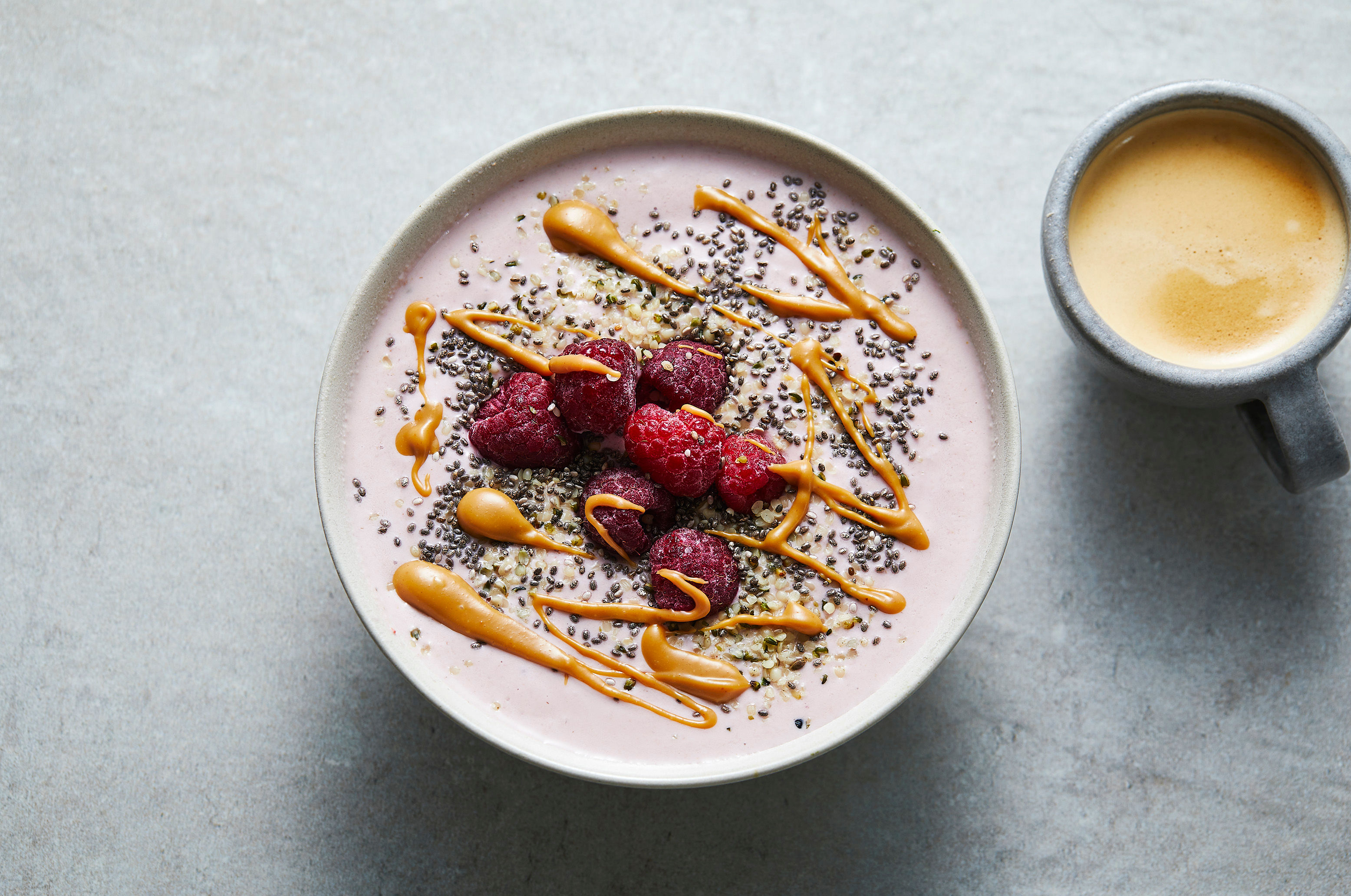 Raspberry and Peanut Butter Smoothie Bowl