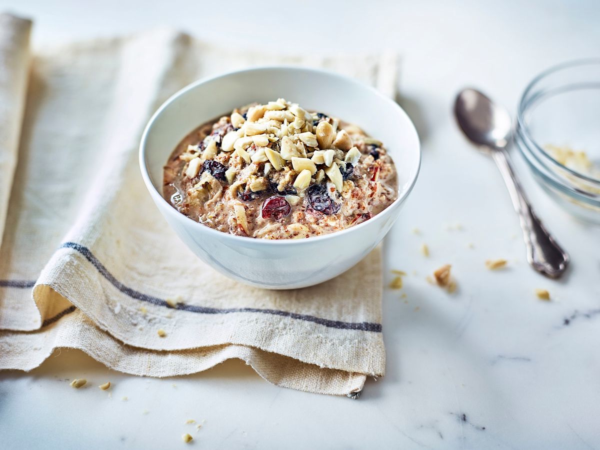 Apple Bircher Muesli / The Body Coach
