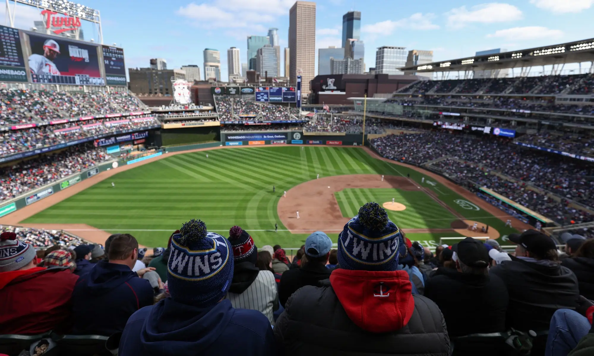Target Field fan guide: Best seats, what to eat and other Twins game tips