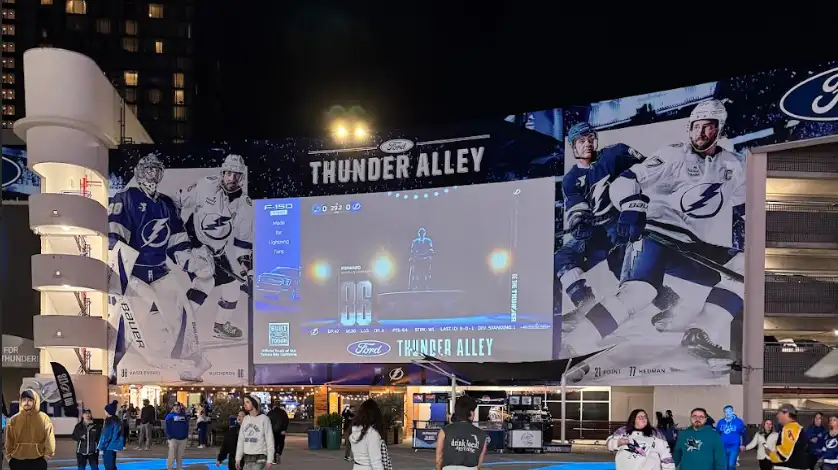 Thunder Alley
